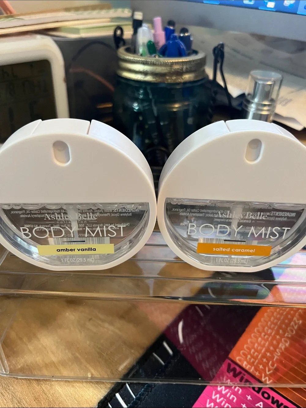 Amber Vanilla Body Mist — White